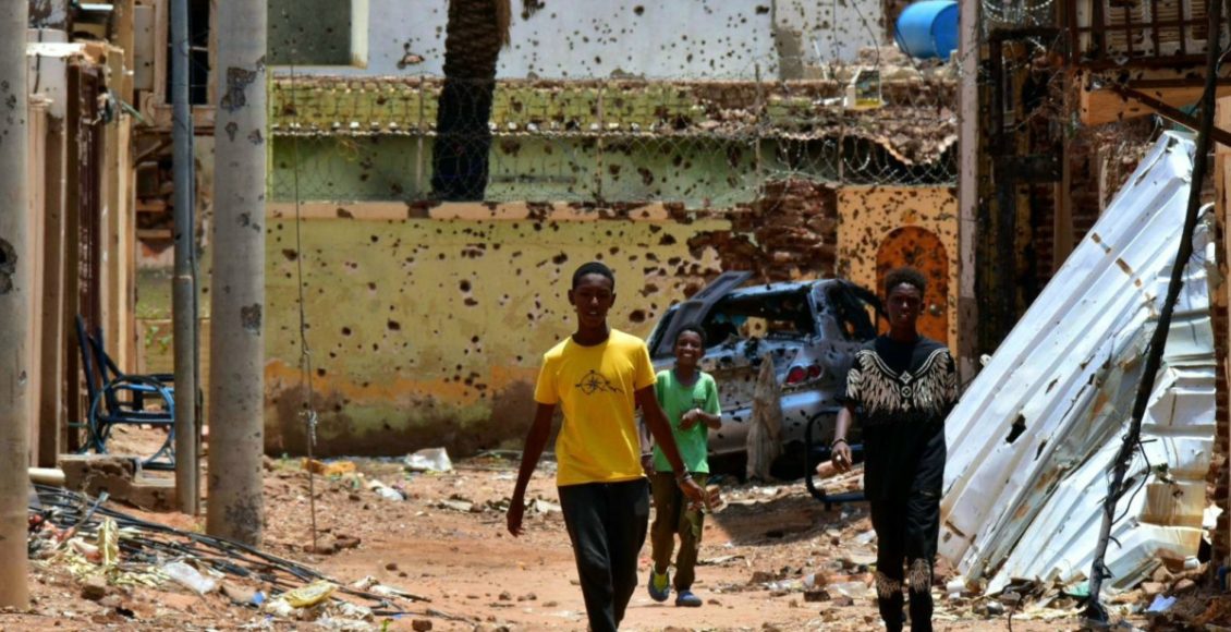 المبعوث الأمريكي توم بيرييلو حذر من نتائج الحرب في السودان.