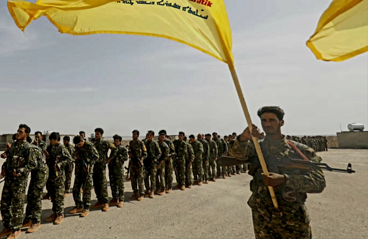 قوات سوريا الديمقراطية تخوض قتالا مع فصائل شمال سوريا