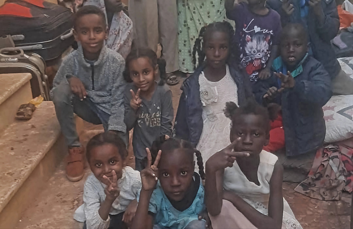 إجلاء مواطنين من مناطق الاشتباكات في بحري