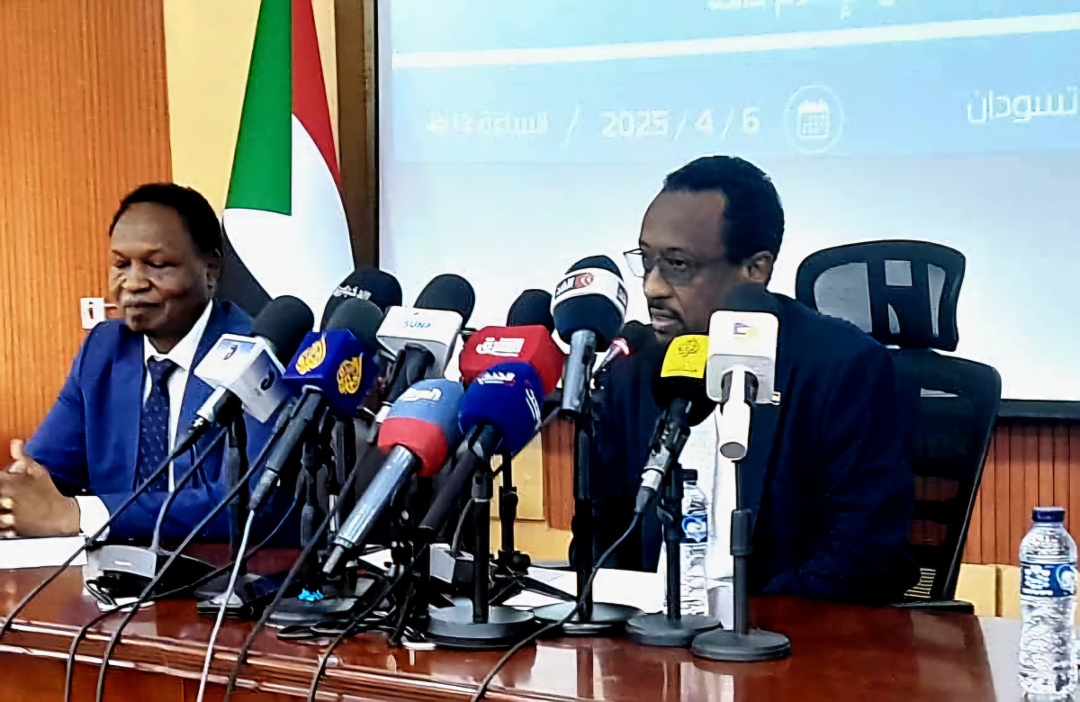 وزير الثقافة و الإعلام السوداني
